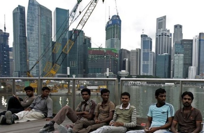 বাংলাদেশিদের জন্য খুলে দিল সিঙ্গাপুর সীমান্ত