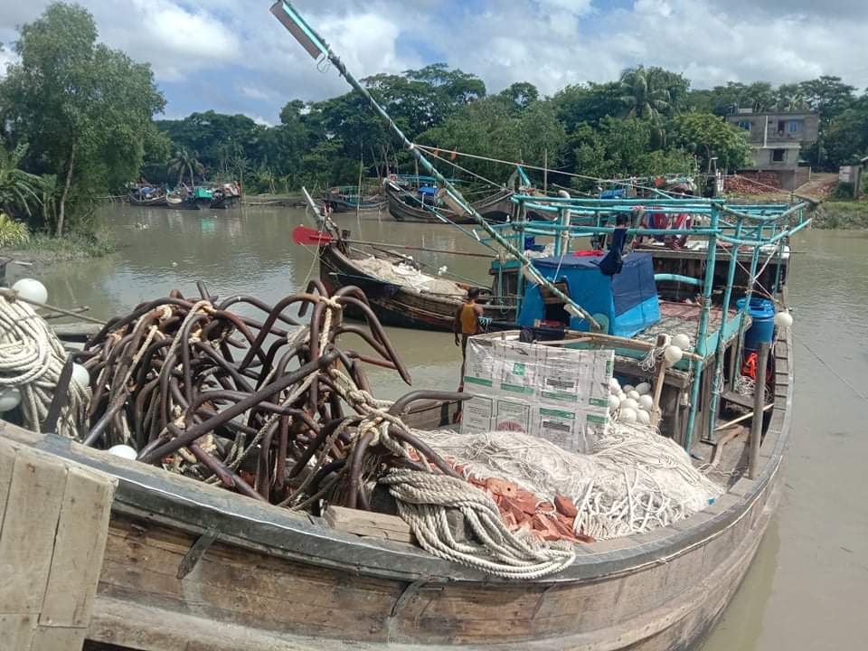 নিষেধাজ্ঞা শেষ, জেলেরা এখন সমুদ্র অভিমুখে!