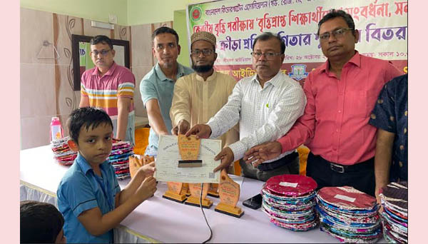 শ্রীমঙ্গল আইডিয়াল স্কুলে শিক্ষার্থীদের সংবর্ধনা