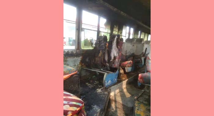 নোয়াখালীতে বন্ধ বাসে আগুন, গ্রেপ্তার ৭