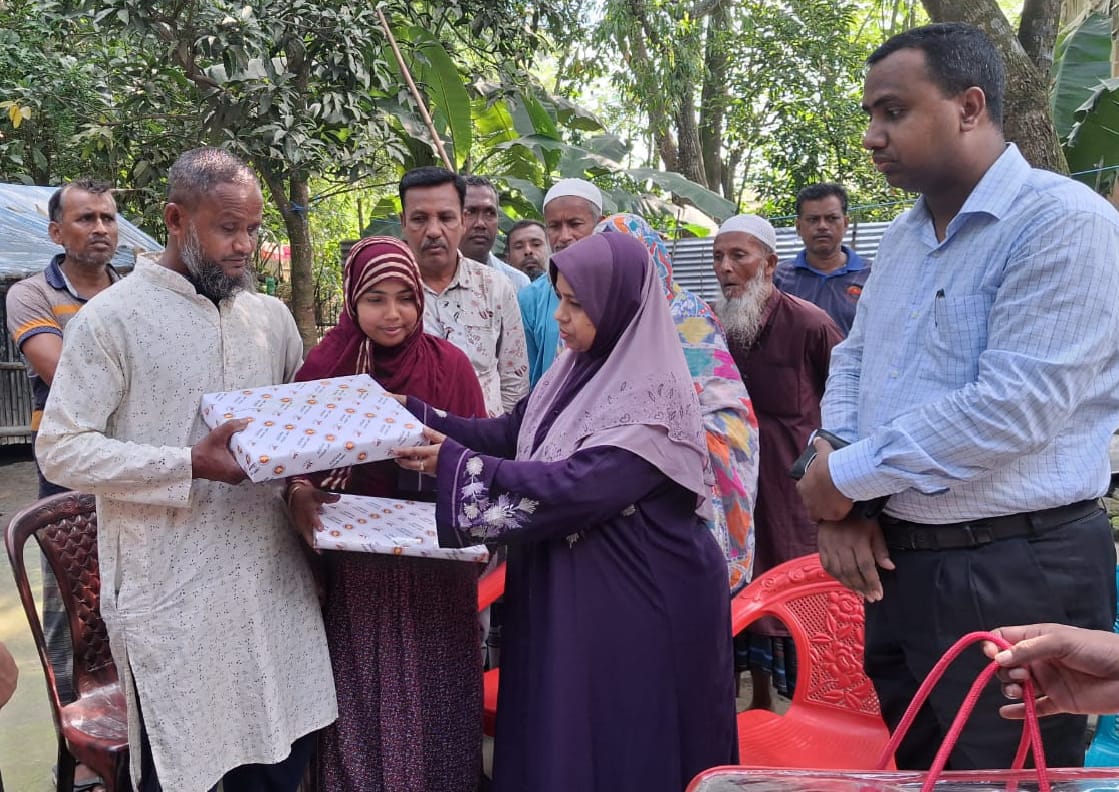 শহীদ বিশালের পরিবারকে সমবেদনা জানাতে নবাগত জেলা প্রশাসক