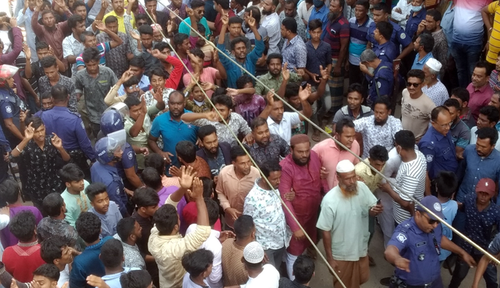 কলাপাড়ায় মনোনয়ন প্রত্যাশীদের শোডাউন ॥ উত্তেজনা, হাতাহাতি