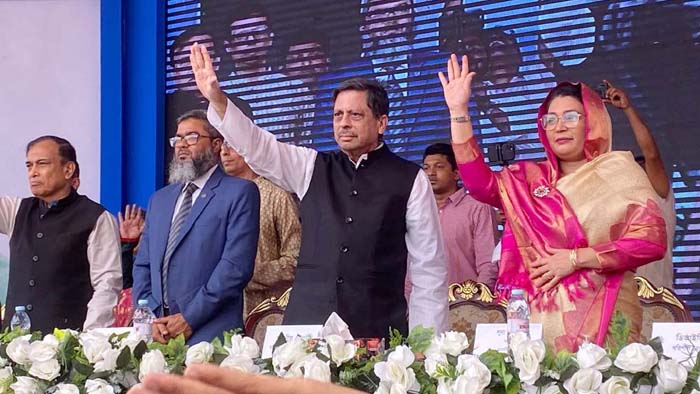 বরিশালবাসী ৩০০ কোটি টাকার ঋণী: বিসিসি মেয়র খোকন
