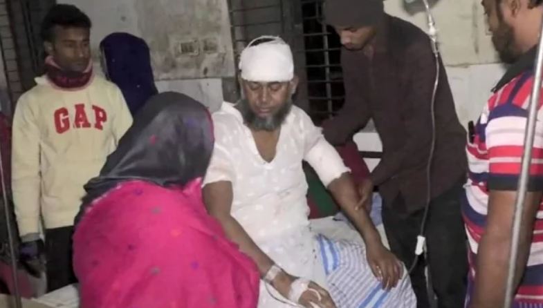 চেয়ারম্যানসহ ৫ জনকে কুপিয়ে জখম