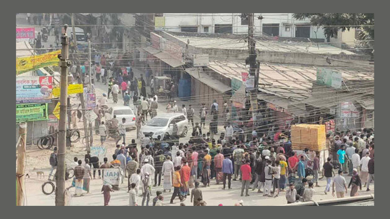 ঢাকায় ব্যাটারিচালিত রিকশাচালকদের বিক্ষোভ, সৃষ্টি হয়েছে তীব্র যানজট