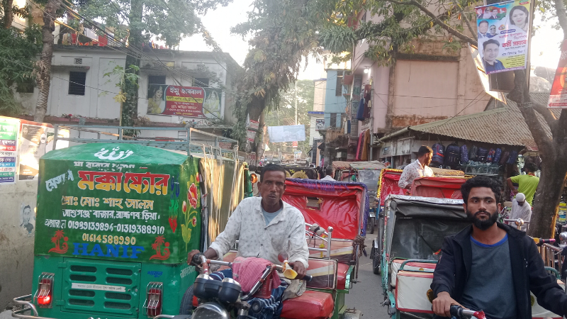 সরাইলের যানজটে নাকাল জনজীবন, প্রশাসনের কার্যকর পদক্ষেপের দাবি