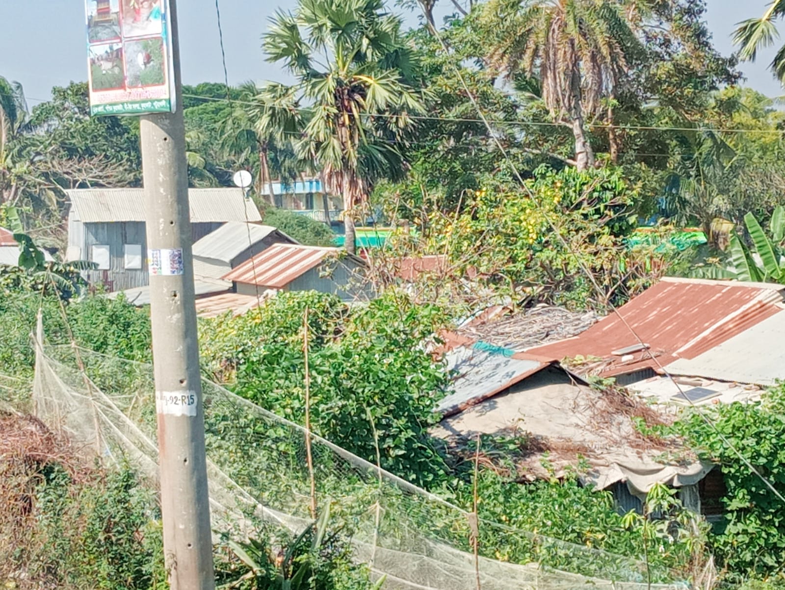 কুয়াকাটায় অবৈধ স্থাপনার কারণে বিনিয়োগকারীরা উদ্বিগ্ন