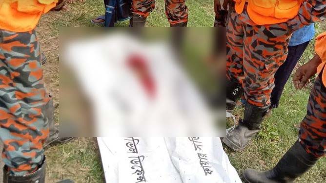 ঝিনাইদহে বাস চাপায় শিশু নিহত
