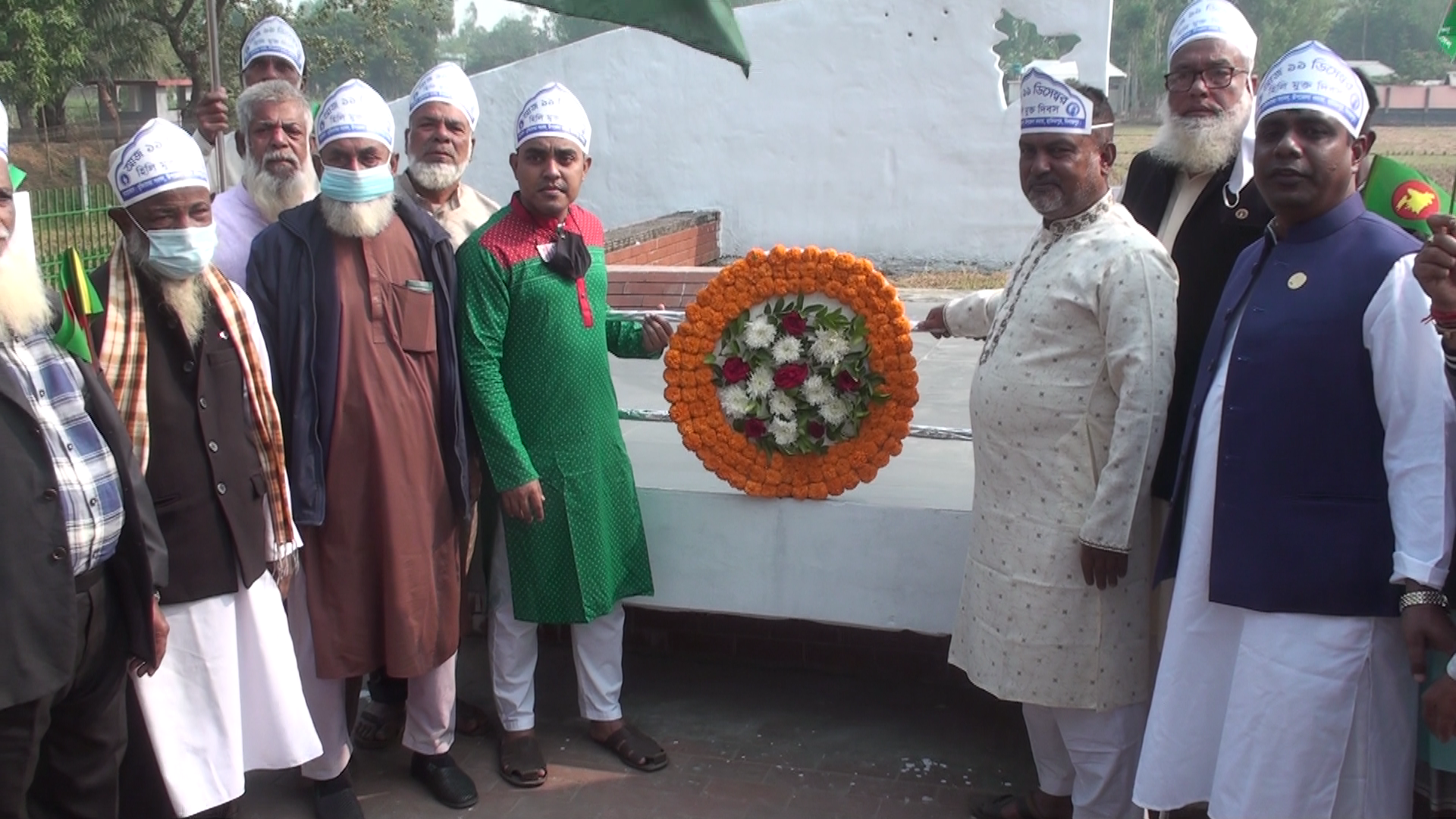 নানা কর্মসূচির মধ্যে দিয়ে হিলি হানাদার মুক্ত দিবস পালিত