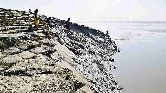 ভাঙনের কবলে বঙ্গবন্ধু হাইটেক পার্ক