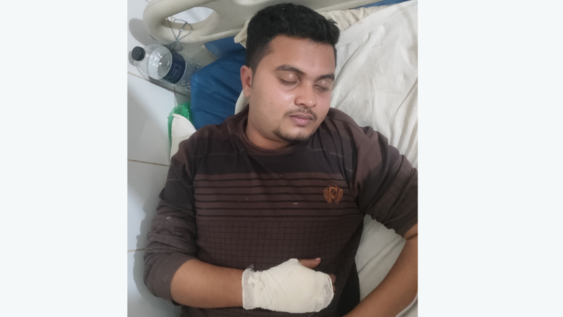 তজুমদ্দিনে জমি পুনরুদ্ধারের সময় ছাত্রলীগের ছুরিকাঘাতে ছাত্রদল নেতা আহত