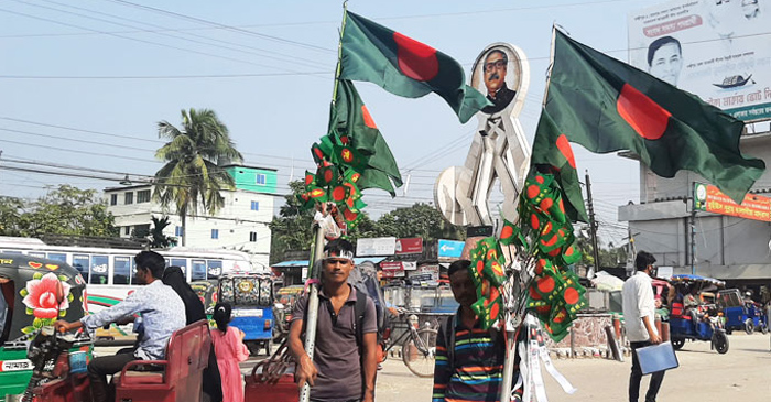 দেশপ্রেমের ফেরিওয়ালা আমরা