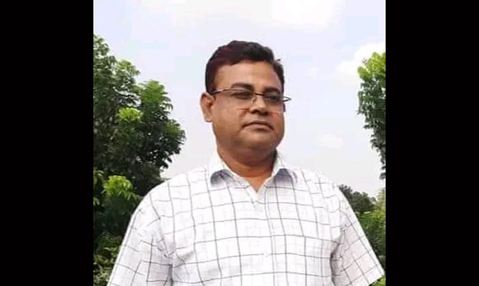 ঠাকুরগাঁওয়ে সড়ক দূর্ঘটনায় প্রভাষক নিহত