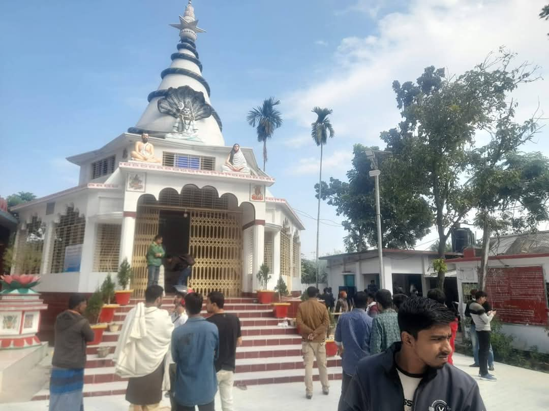 নাটোরে কেন্দ্রীয় মহাশ্মশানে ডাকাতির সময় পাহারাদারকে হত্যা