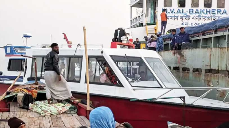 চাঁদপুরে মেঘনা নদীতে জাহাজে হত্যাকাণ্ড, গ্রেপ্তার ১